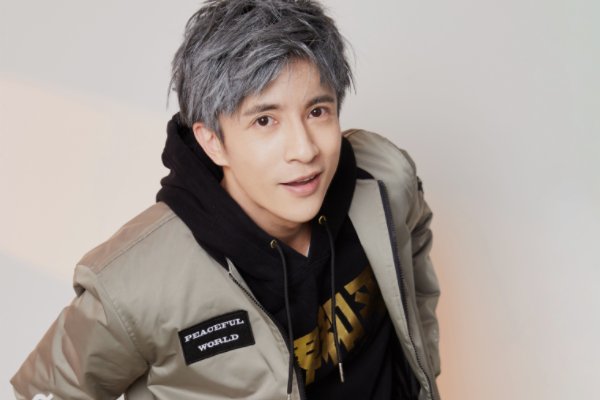 薛之谦蒙面唱将猜猜猜哪一期 蒙面唱将薛之谦为什么唱遗憾