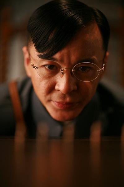 电视剧《人间正道是沧桑》中楚材为何自杀?