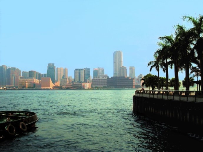 穿越我是开天第四清的内容简介