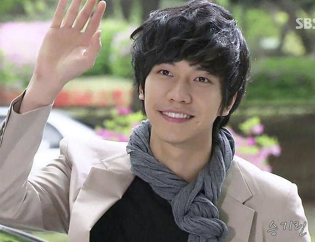 李升基恋情曝光，女方是谁？