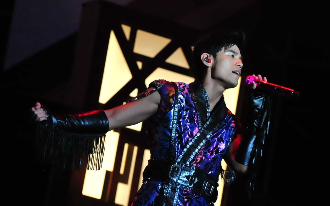 哪位大佬有 周杰伦魔天伦世界巡回演唱会，有这个演唱会的百度网盘吗？