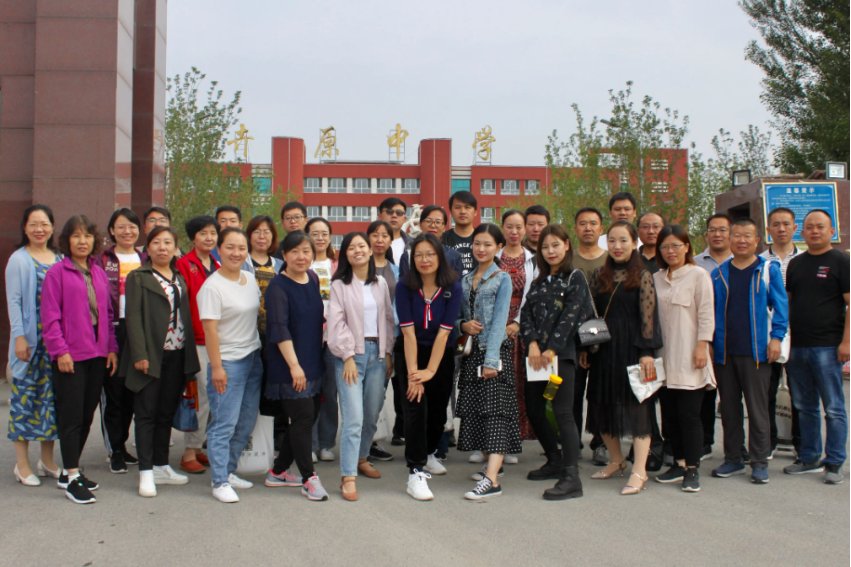 承德卉原中学学费多少钱?