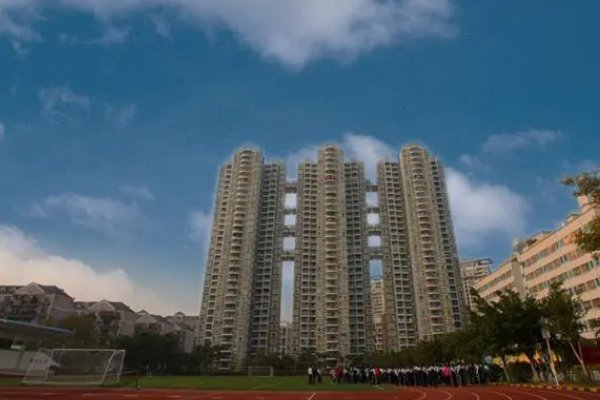 怎么样才能上深圳百合外国语