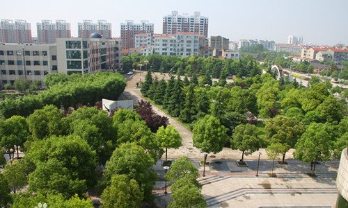 监利县有几所普通高中？