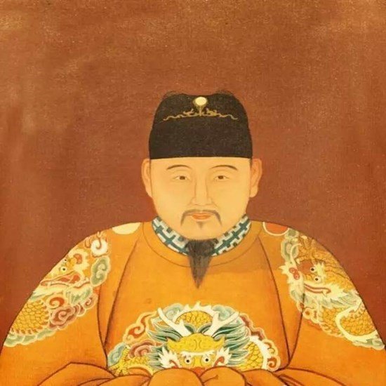 朱祁钰和朱祁镇哪个好？