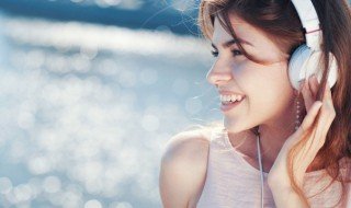 巴啦啦小魔仙歌词 巴啦啦小魔仙歌曲简介