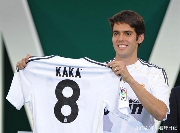 退役后的卡卡，为何每年的年收入都能高达千万美元？