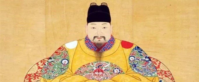 朱祁钰和朱祁镇哪个好？