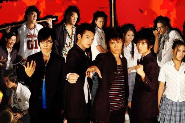 终极一班的主题曲是什么？