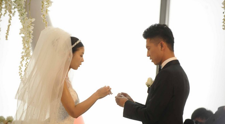 王雷和李小萌是什么时候结婚的？