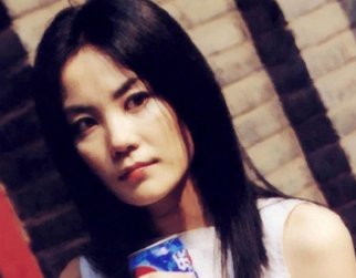 王思聪“怼天怼地怼空气”，曾经对天后王菲的意见很大，二人之间有何矛盾？