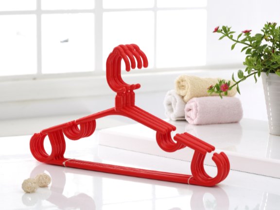 生活用品的英文是？