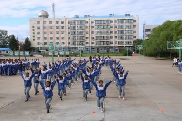 大杨树二中所有老师名单排名