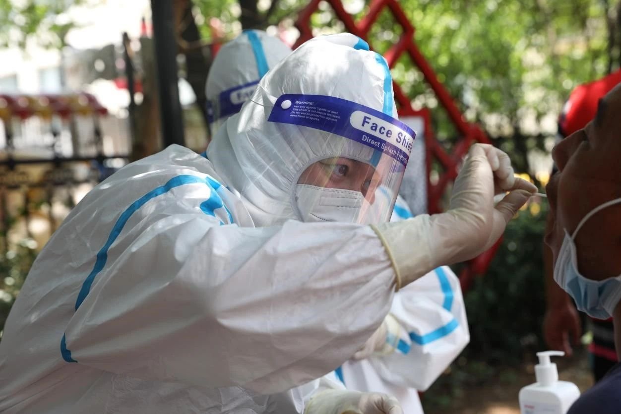 专家：新冠肺炎应改称新冠病毒传染病，新冠病毒发生了怎样的改变？