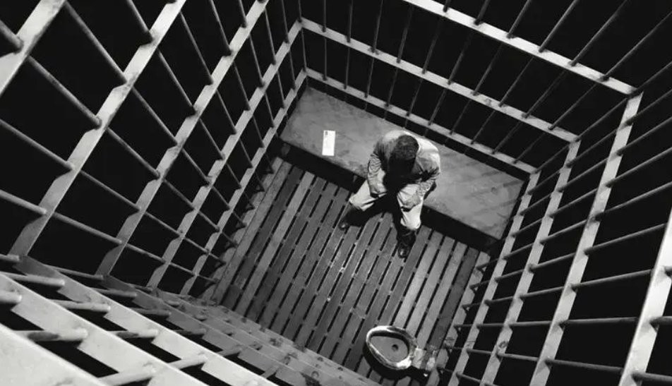 身陷囹圄怎么解释