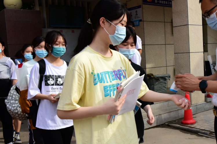 湖北高考用的什么卷