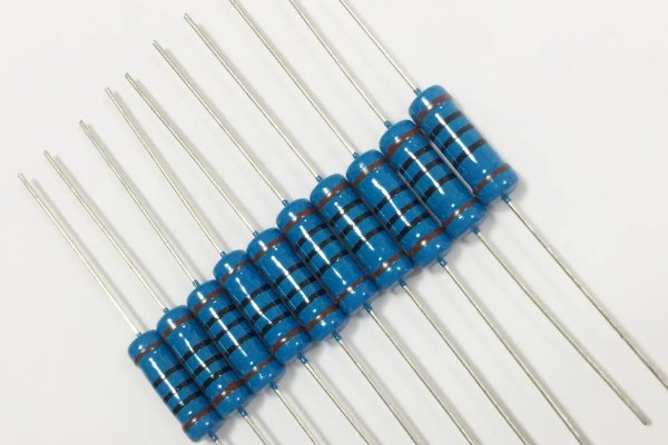 r100电阻阻值是多少