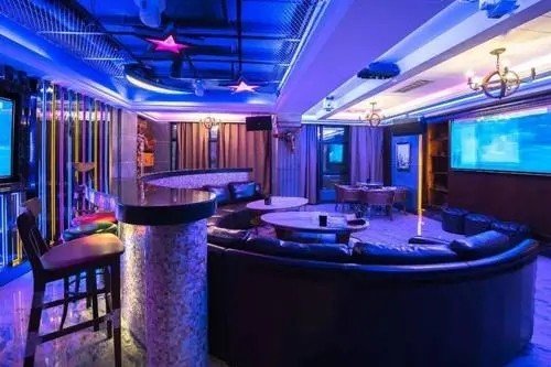 什么是量贩式KTV？