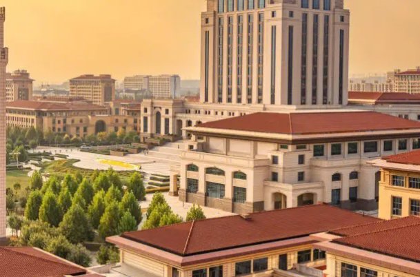 底特律大学相当于国内什么大学