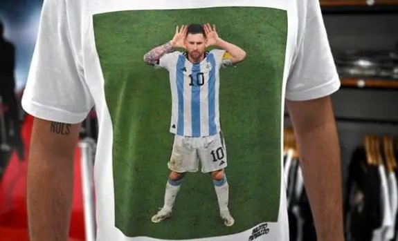 给你俩窝窝什么意思