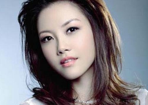 铁齿铜牙两片嘴 是什么歌啊!!!