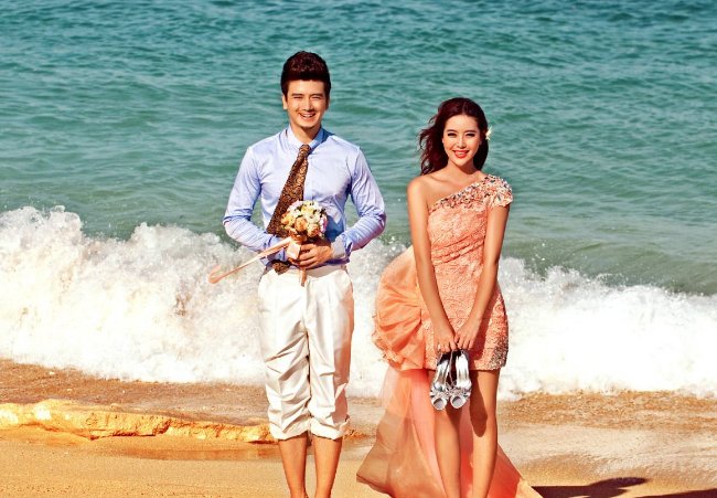 女朋友总是玩游戏，和别人做CP，我该怎么做？