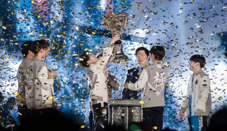 ig夺冠是在哪一年？