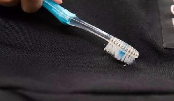 牛津布材质的包怎样清洗