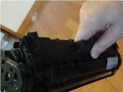 怎么给打印机加墨粉？