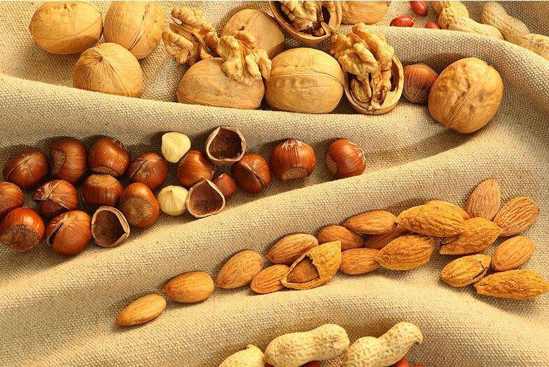 “网红坚果”流入市场，该坚果到底出现了什么问题呢？