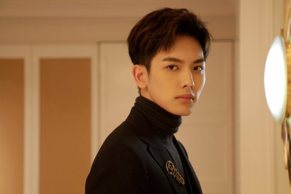 王以纶原名顾又齐