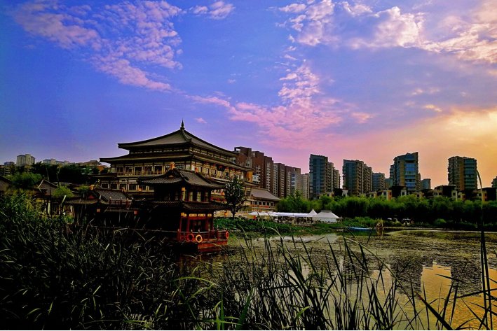 江陵府曲江楼记原文及翻译