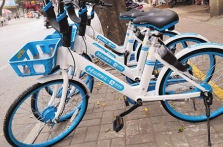 停车两小时被共享单车层层包围，你遇到过这样尴尬的事情吗？