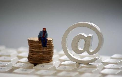 人民日报评网络虚假流量，究竟说了什么？