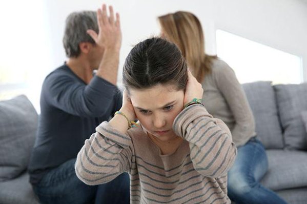 被夹在中间当磨心最后会怎样