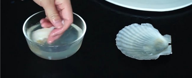 怎样去除扇贝中的泥