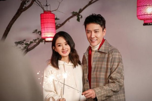 赵丽颖和冯绍峰出现在同一个餐厅,是被哪个娱记拍到的?