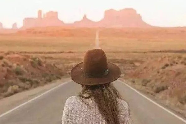 女生鲁铁的意思