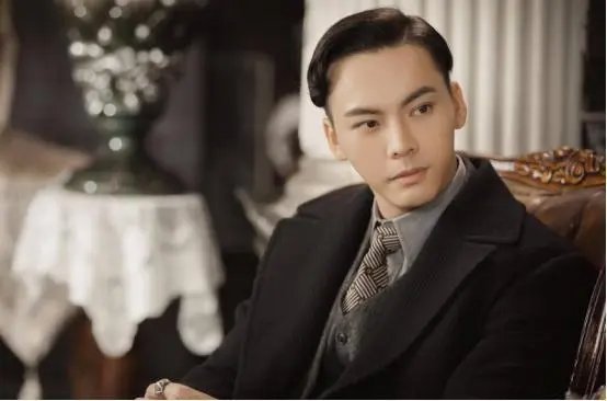 《老九门》佛爷是谁演的呢?