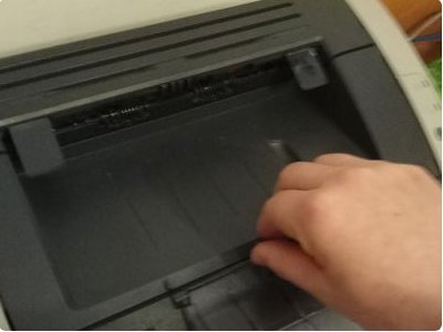 怎么给打印机加墨粉？