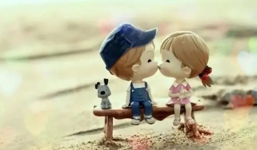 “他朝若是同淋雪，此生也算共白头。”