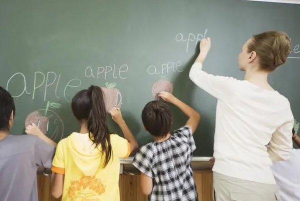 ow的发音是什么？