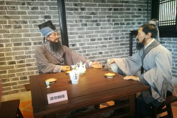 青杏小的诗句苏轼