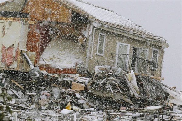 重庆沙坪坝区附近发生3.2级左右地震，当地的震感如何？