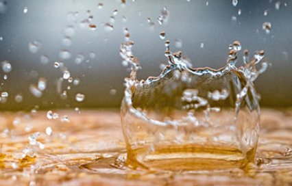 雨滴到底是什么形状？