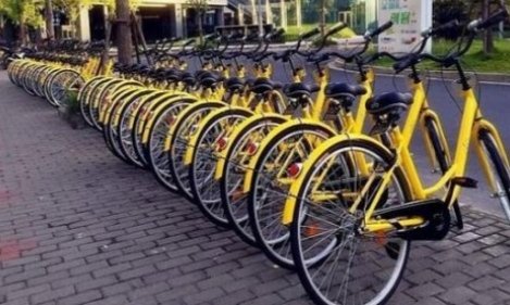 停车两小时被共享单车层层包围，你遇到过这样尴尬的事情吗？