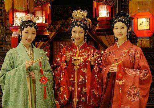 10 版《红楼梦》为什么这么烂?