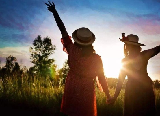 friends with benefits什么意思?