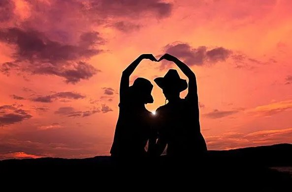 男人管你很严说明什么