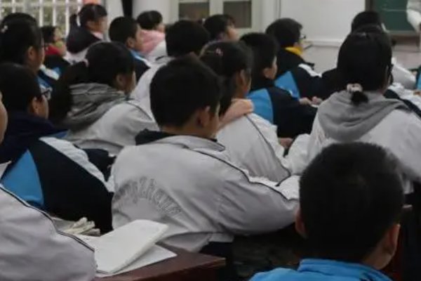 用举世闻名造句